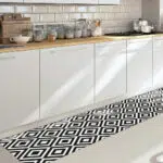 Διάδρομος διακόσμησης κουζίνας ή μπάνιου από ανθεκτικό μουσαμά